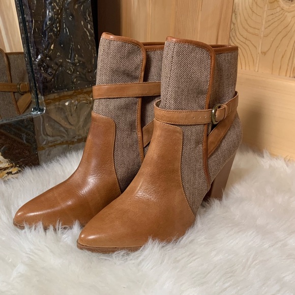 Paris Hilton Ankle Boots - Picture 4 of 9